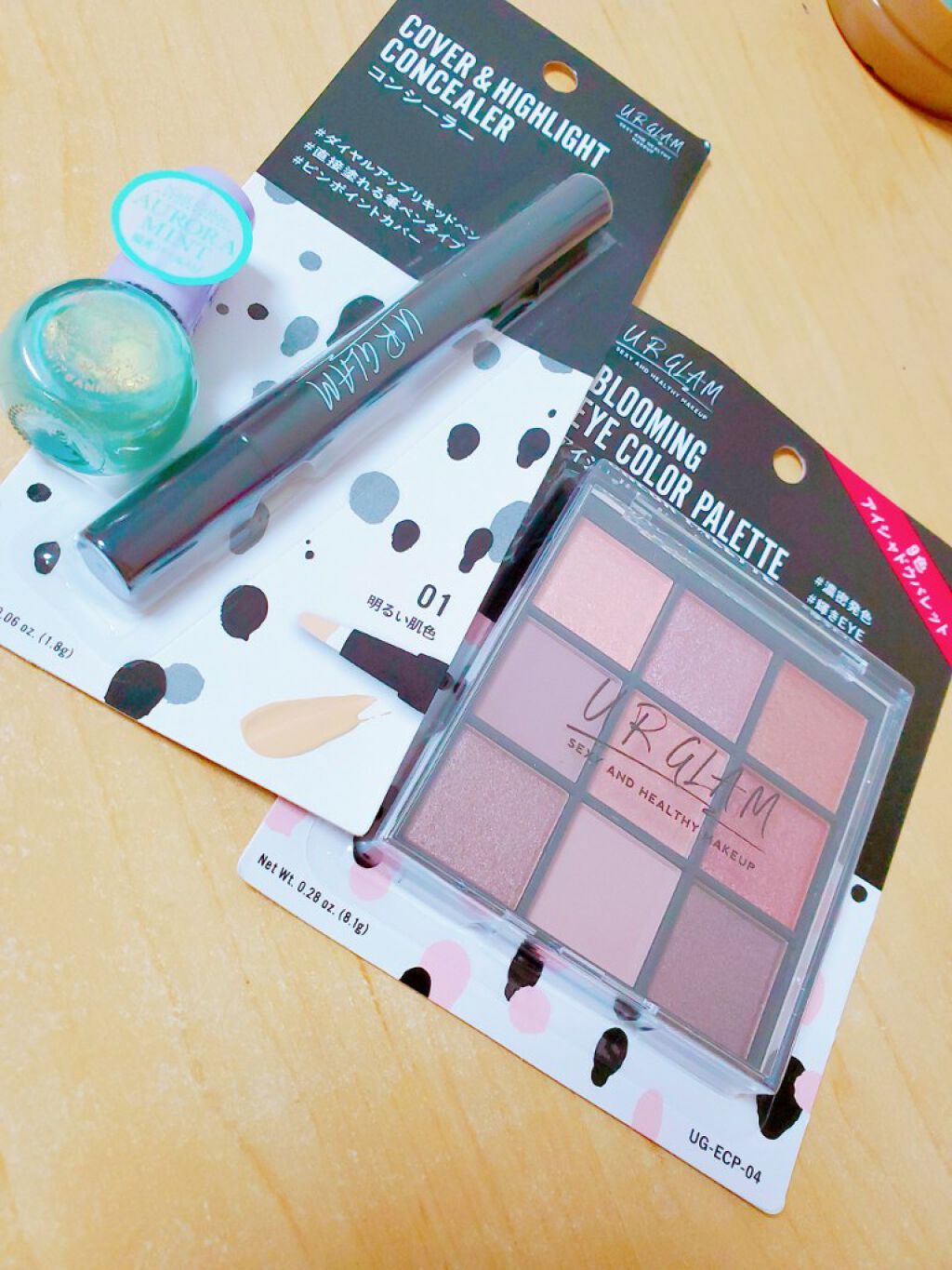 UR GLAM　BLOOMING EYE COLOR PALETTE/U R GLAM/アイシャドウパレットを使ったクチコミ（1枚目）