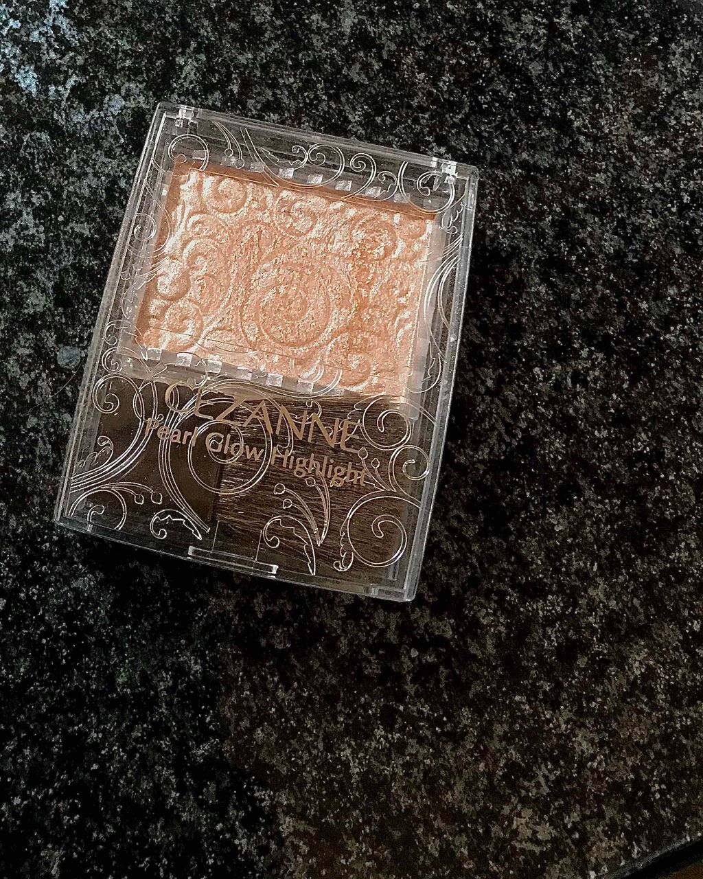 パールグロウハイライト/CEZANNE/パウダーハイライトを使ったクチコミ(1枚目)