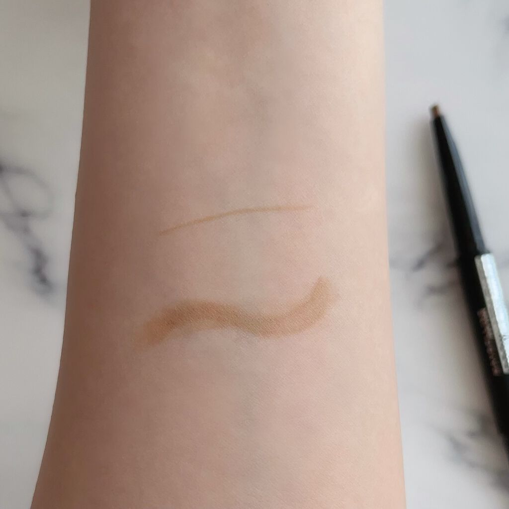 ファッションブロウ パウダーインペンシル N/MAYBELLINE NEW YORK/アイブロウペンシルを使ったクチコミ(4枚目)