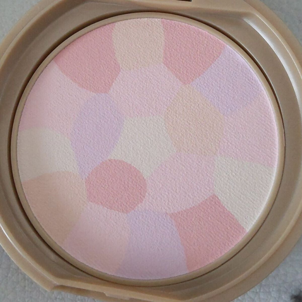 マシュマロフィニッシュパウダー ~Abloom~/キャンメイク/プレストパウダーを使ったクチコミ(7枚目)