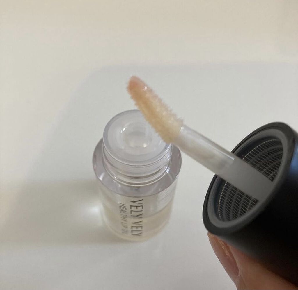 ヘルシーリップオイル/VELY VELY/リップオイルを使ったクチコミ（2枚目）