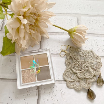 インフィニティフラター 5 サターン/S2ND/アイシャドウパレットの画像