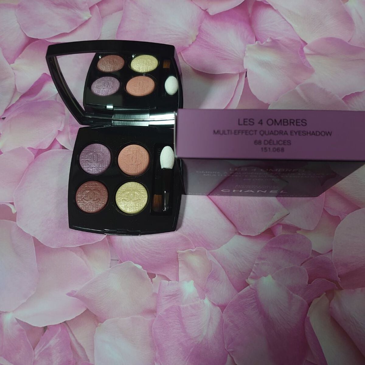 レ キャトル オンブル/CHANEL/アイシャドウパレットを使ったクチコミ(2枚目)