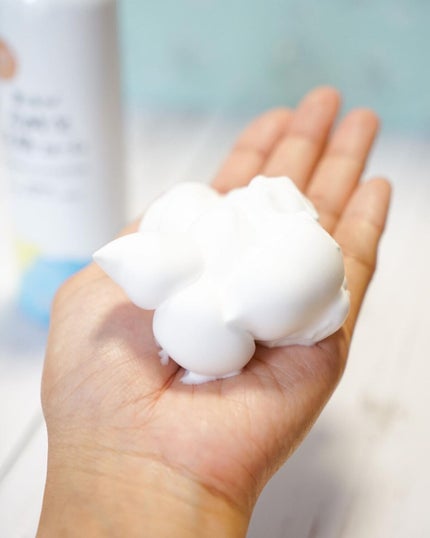 無添加生活 無添加炭酸泡洗顔フォーム/マックス/泡洗顔を使ったクチコミ(5枚目)