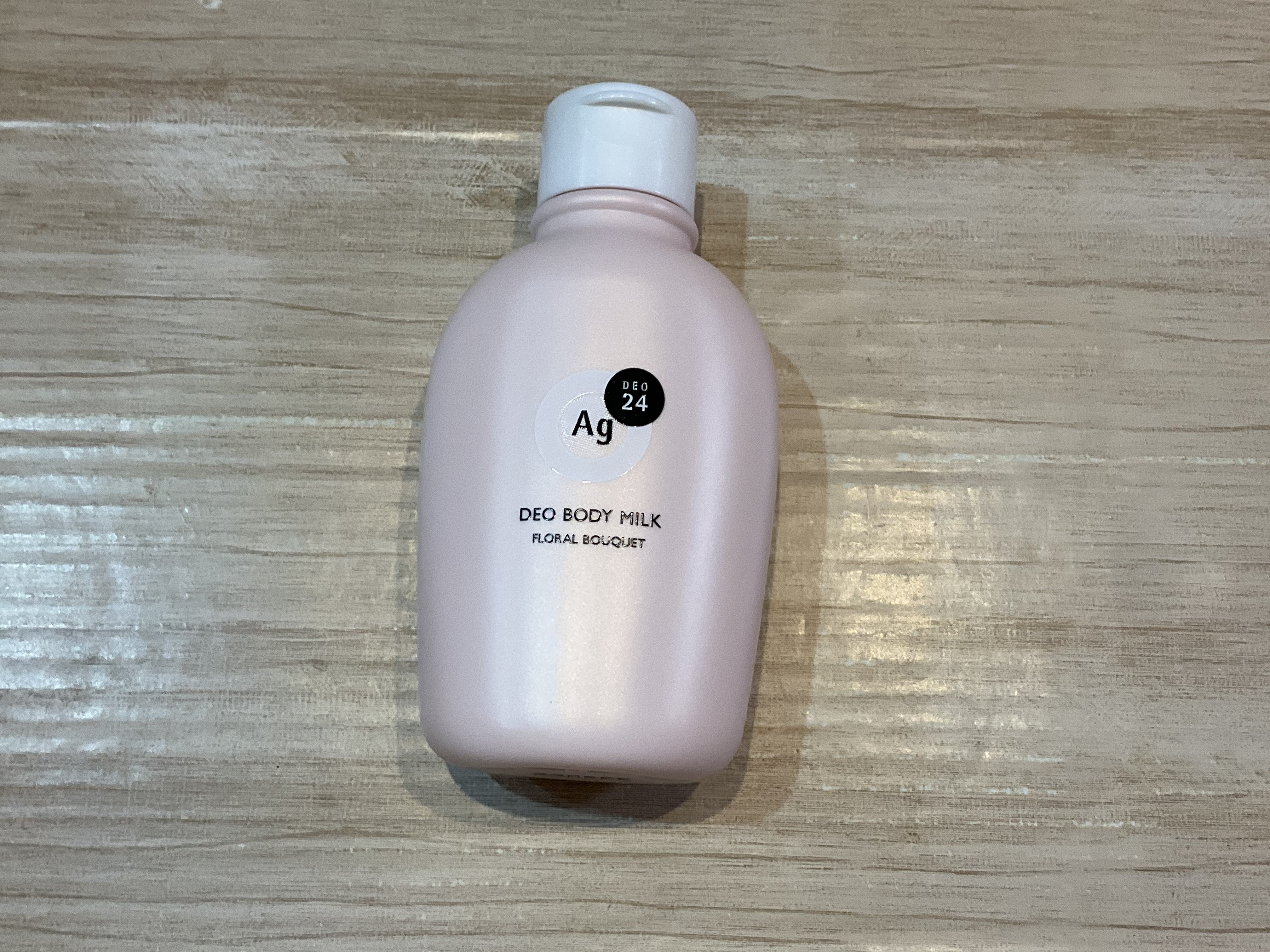エージーデオ２４ デオドラントボディミルク （フローラルブーケ）/エージーデオ24/デオドラント・制汗剤を使ったクチコミ（2枚目）