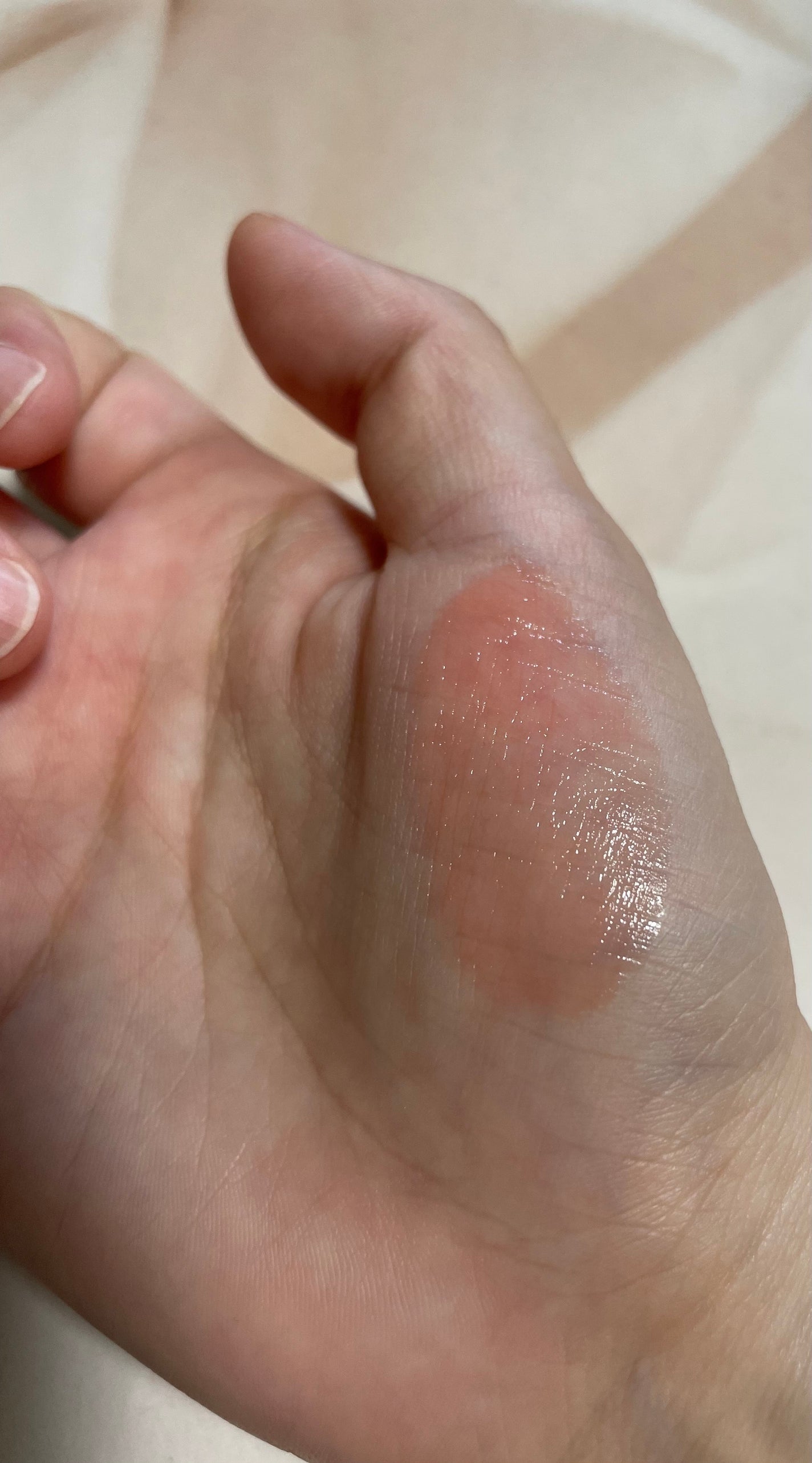 レブロン キス グロウ バーム N/REVLON/口紅を使ったクチコミ(3枚目)