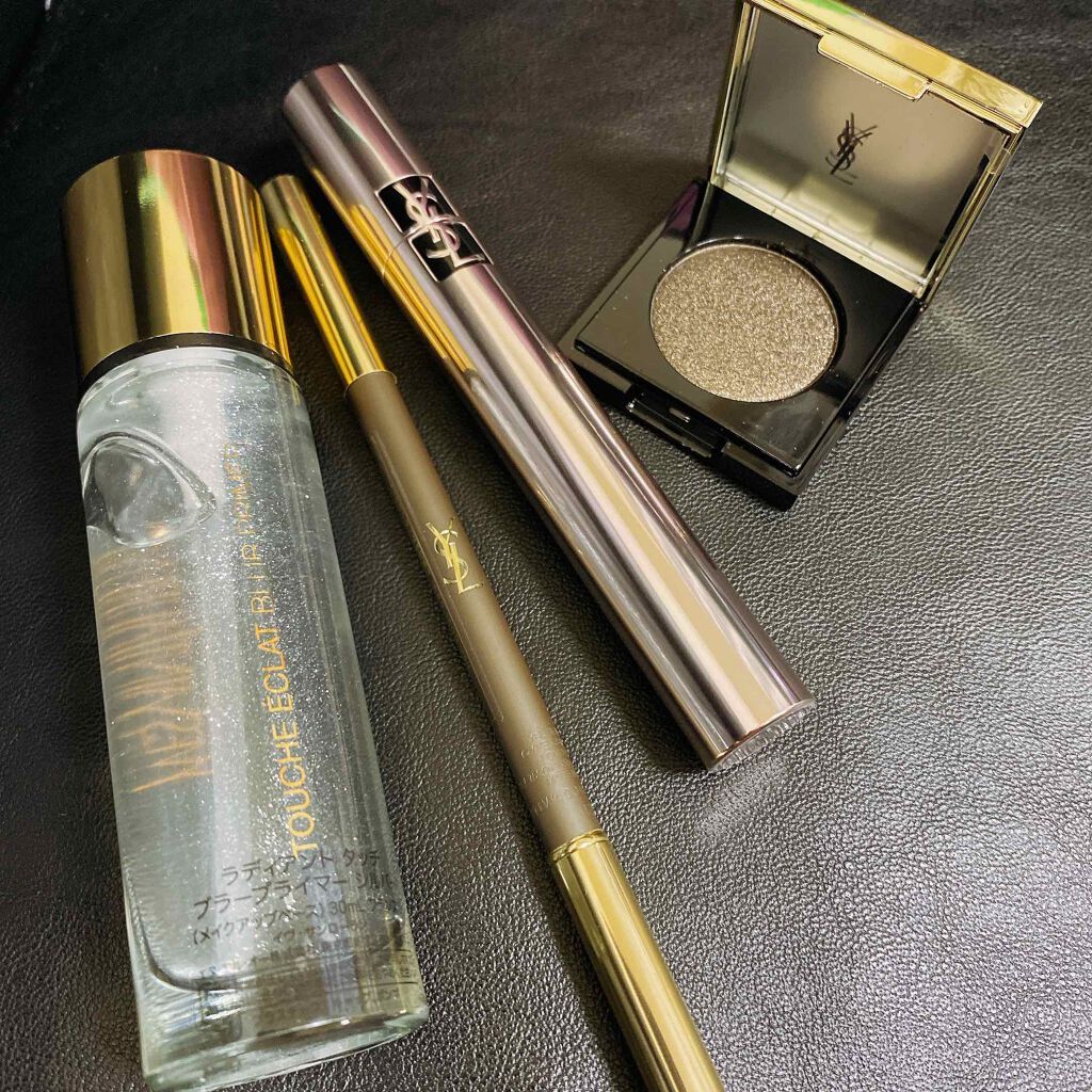 ラディアント タッチ ブラープライマー/YVES SAINT LAURENT BEAUTE/化粧下地を使ったクチコミ(3枚目)