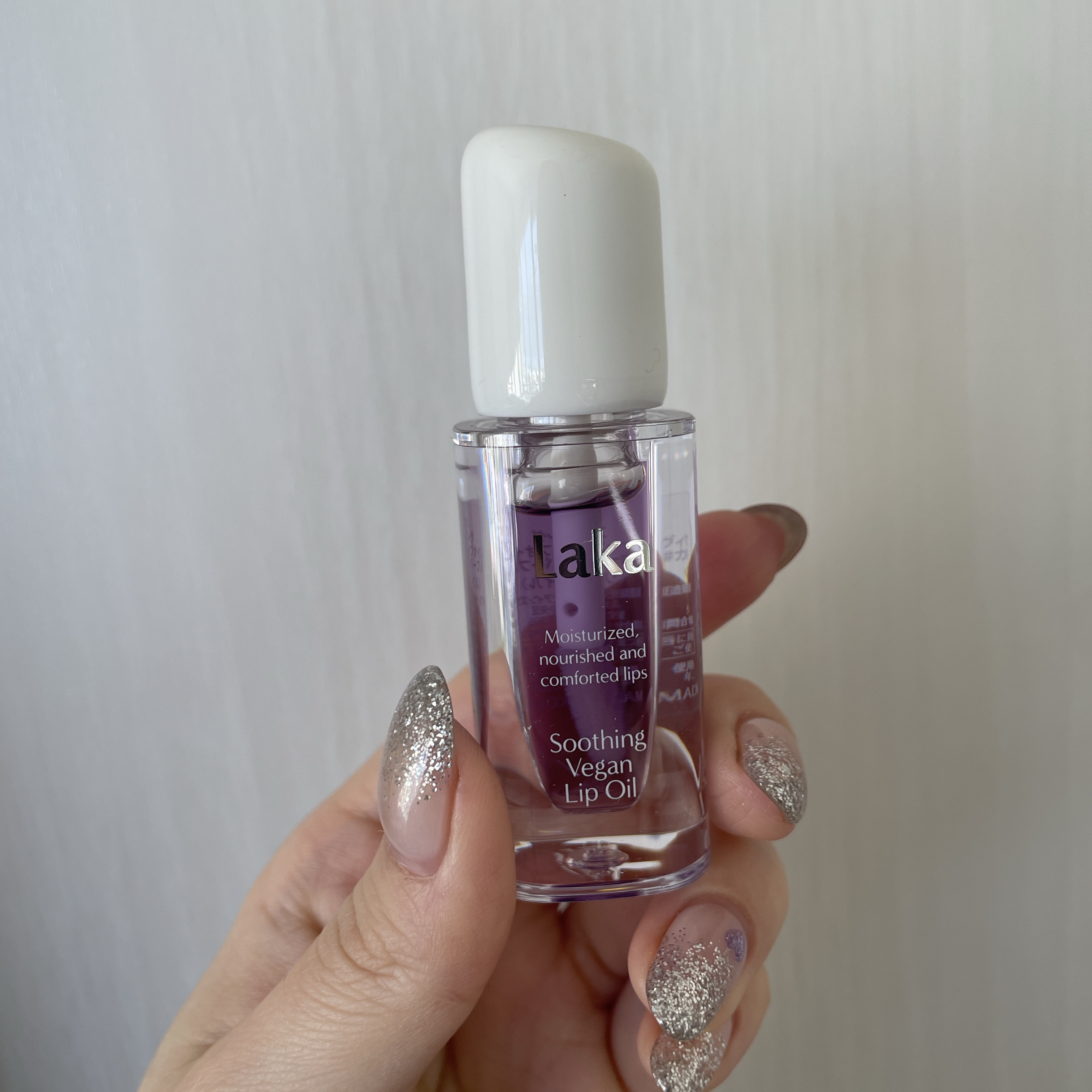 スージングヴィーガンリップオイル/Laka/リップオイルを使ったクチコミ（2枚目）