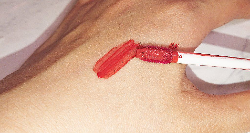 ジューシーリップティント/キャンメイク/口紅を使ったクチコミ（2枚目）