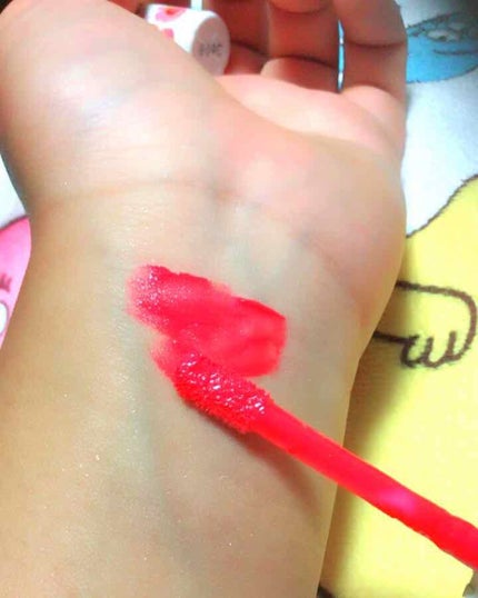 ジューシーレディリキッドチーク/キャンメイク/リキッドチークを使ったクチコミ(2枚目)