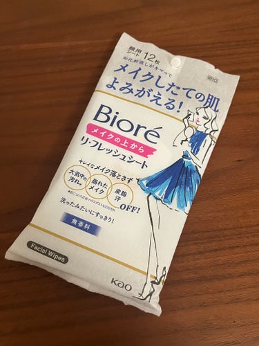 ビオレ メイクの上からリフレッシュシートのクチコミ「メイクの上からリフレッシュシート
無香料タイプ。

顔に汗をたくさんかくので、ないよりあったほ.....」（1枚目）