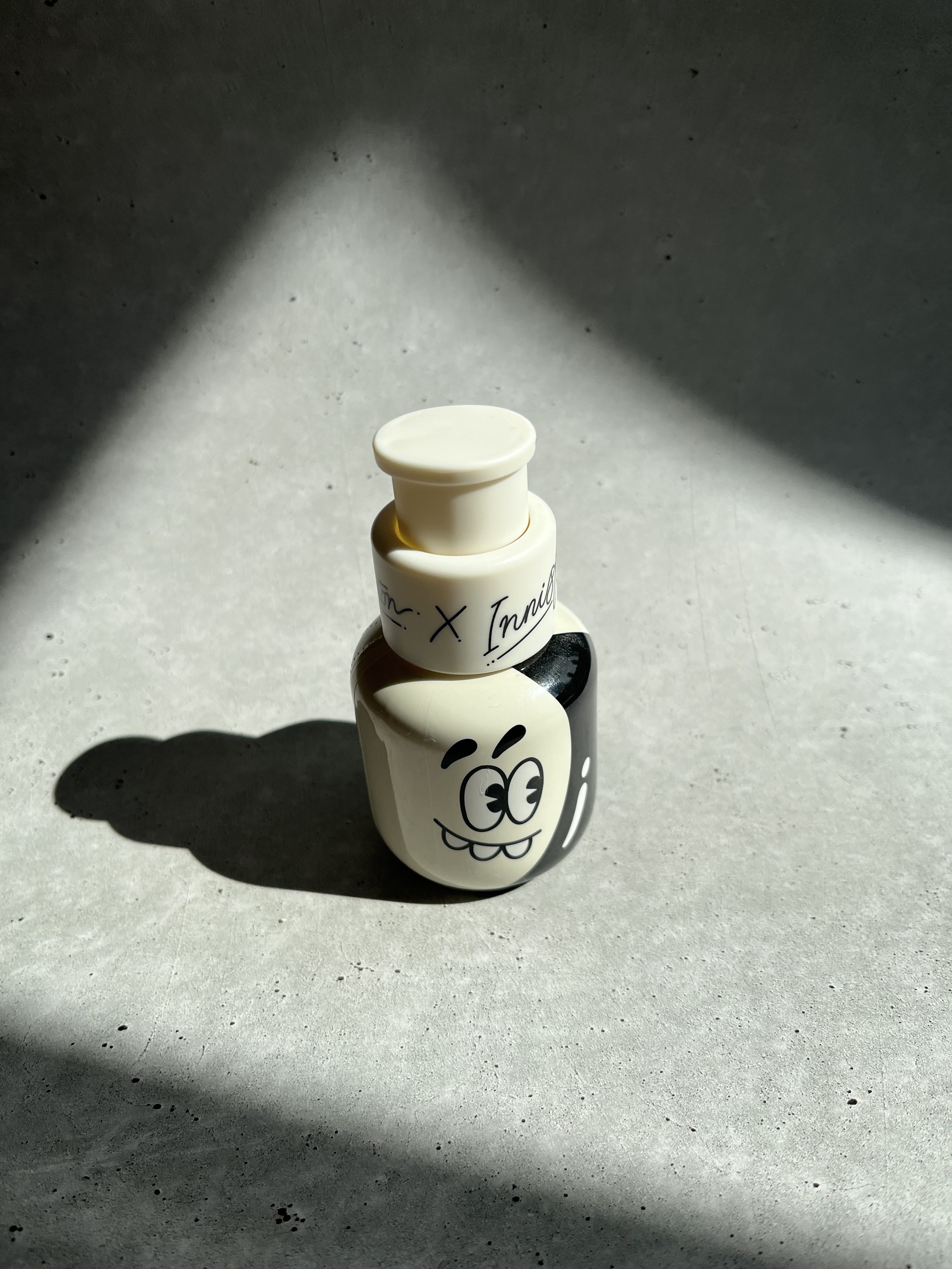 レチノール　シカ　リペア　セラム Steven Harrington × INNISFREEセット/innisfree/美容液を使ったクチコミ（1枚目）