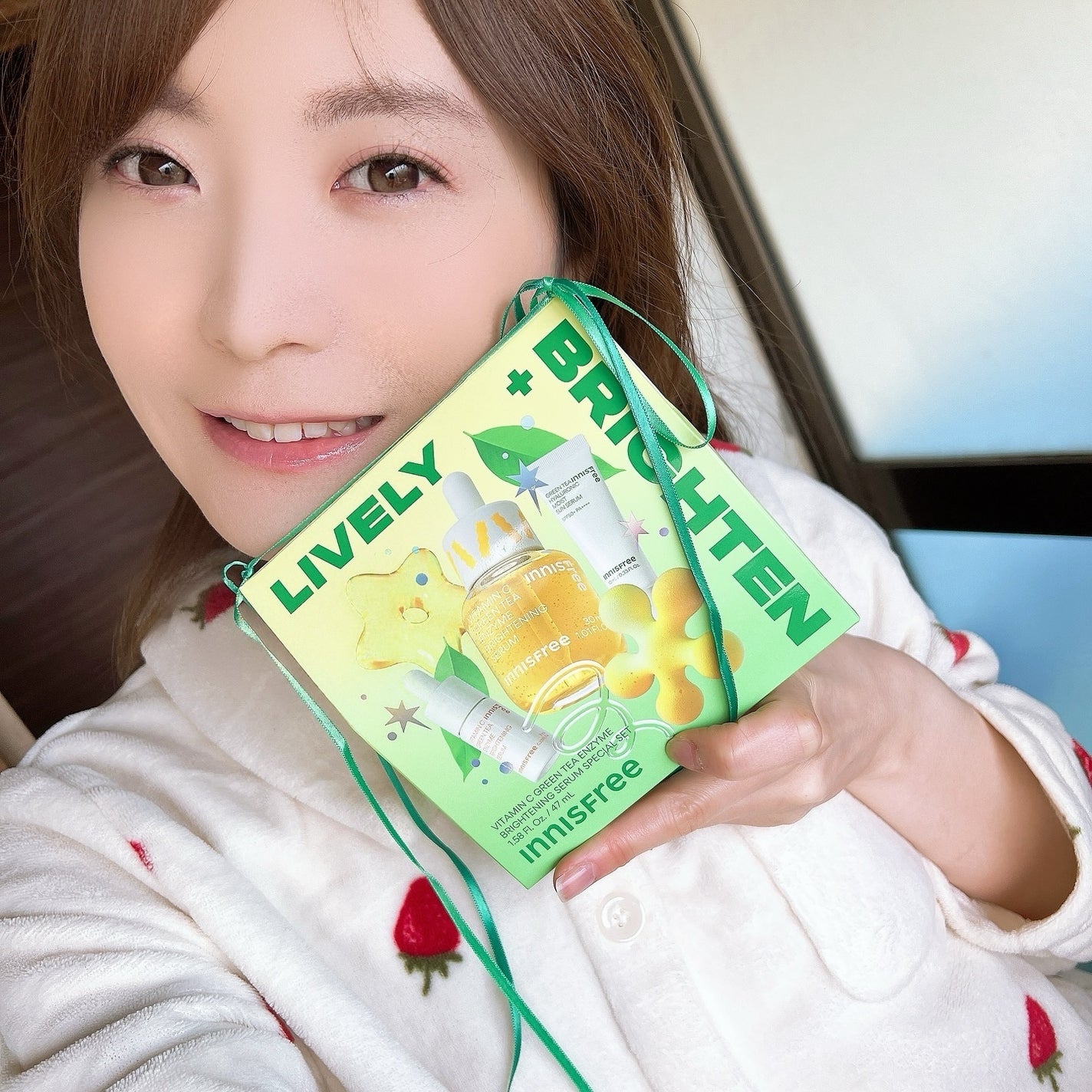 【LIVELY】ホリデービタC グリーンティーエンザイムブライトセラムスペシャルセット/innisfree/スキンケアキットを使ったクチコミ(2枚目)