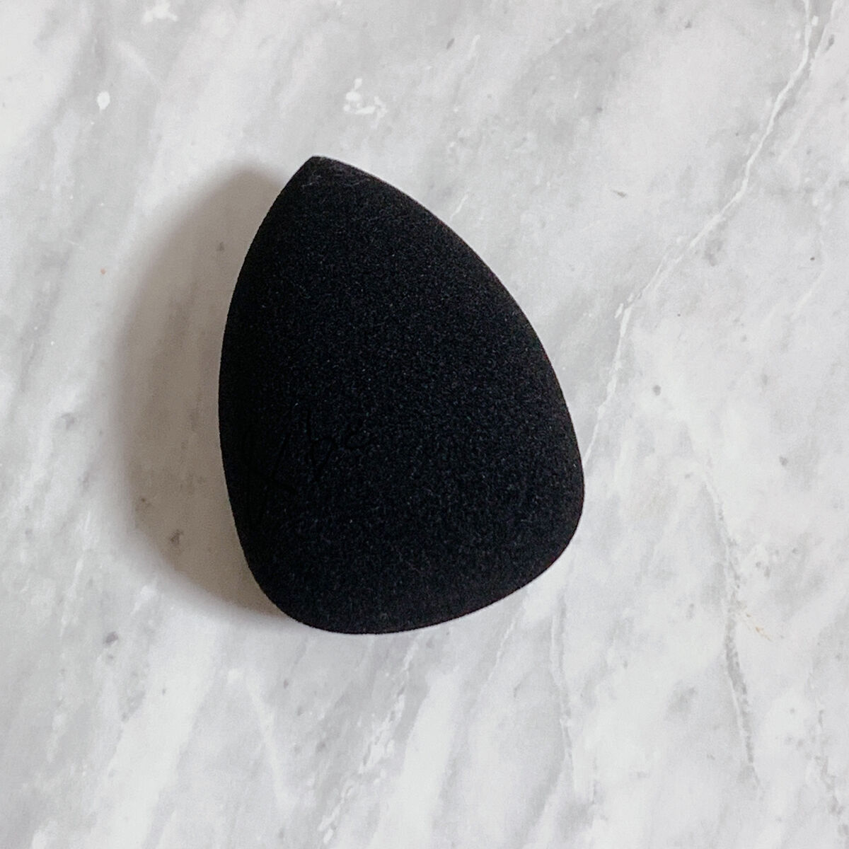 &be ブラックスポンジ/＆be/パフ・スポンジを使ったクチコミ（1枚目）