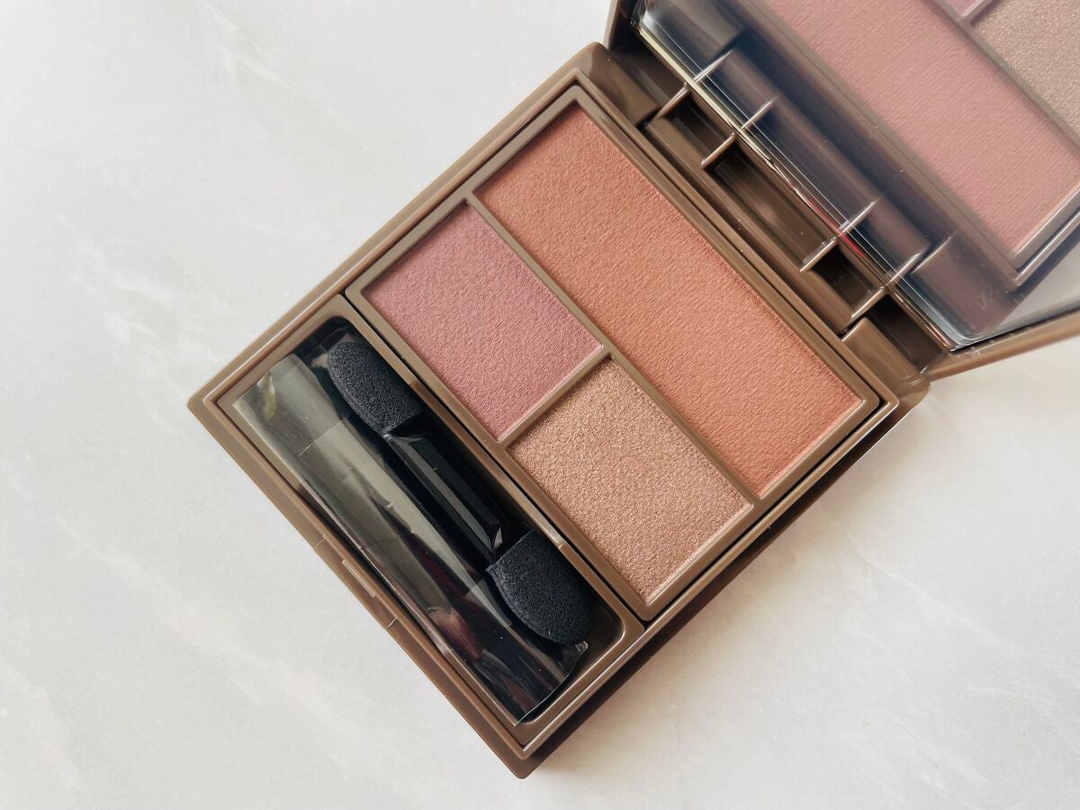 フーミー マルチアイブロウパウダー/WHOMEE/パウダーアイブロウを使ったクチコミ(1枚目)