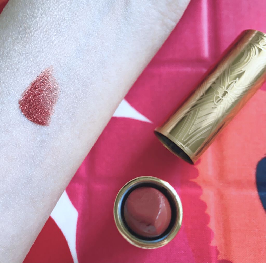 グッチ ルージュ ア レーヴル サタン 203 ミルドレッド ローズウッド/GUCCI beauty/口紅を使ったクチコミ（3枚目）