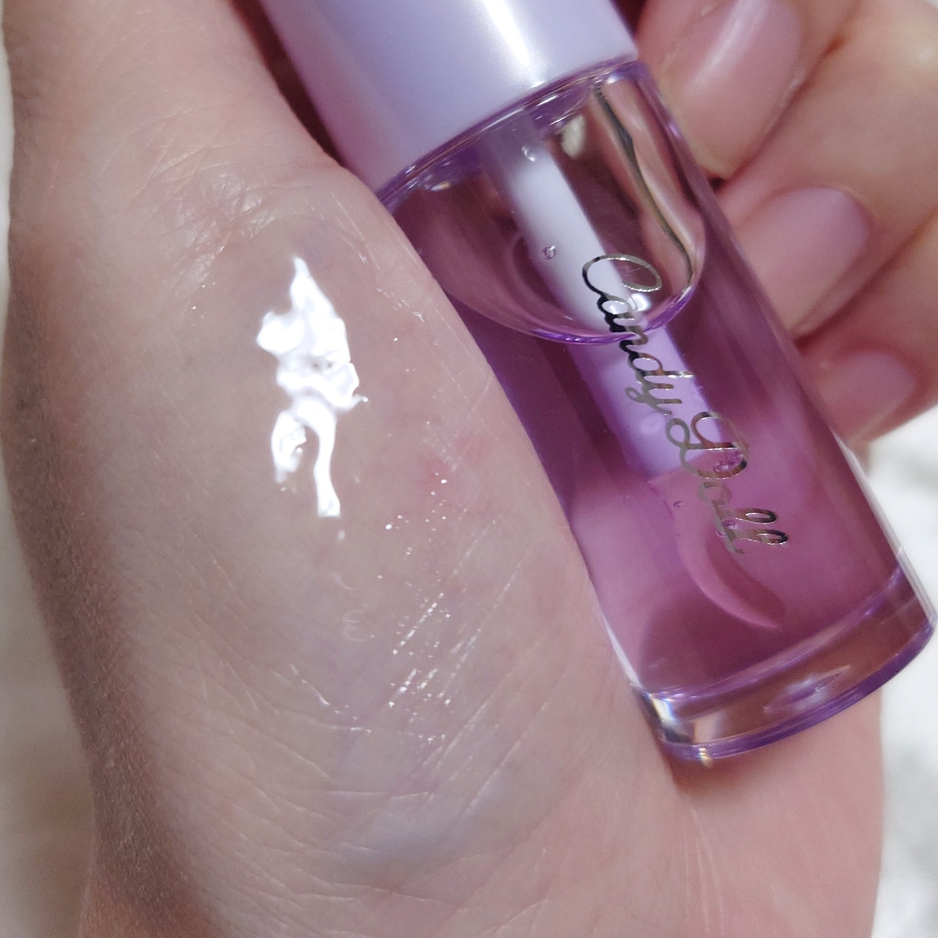 トリートメントケアグロス/CandyDoll/リップグロスを使ったクチコミ（3枚目）