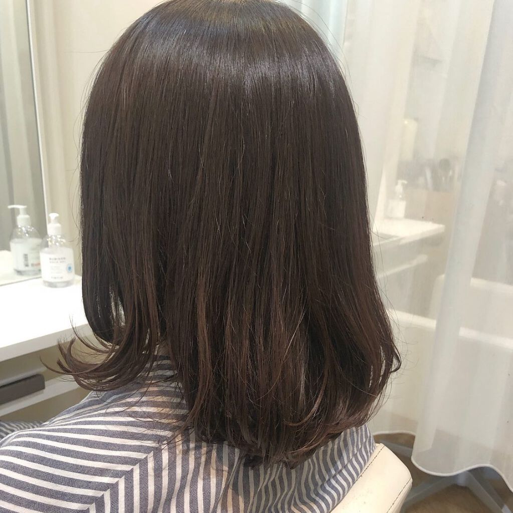 tsukasa✂︎ on LIPS 「髪が暗いほど、ツヤのある綺麗な髪にみえます♡私も最近暗くしまし..」(3枚目)