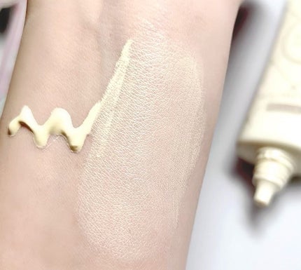 すっぴんパウダーC さくらジャスミンの香り 2024/クラブ/プレストパウダーを使ったクチコミ(5枚目)