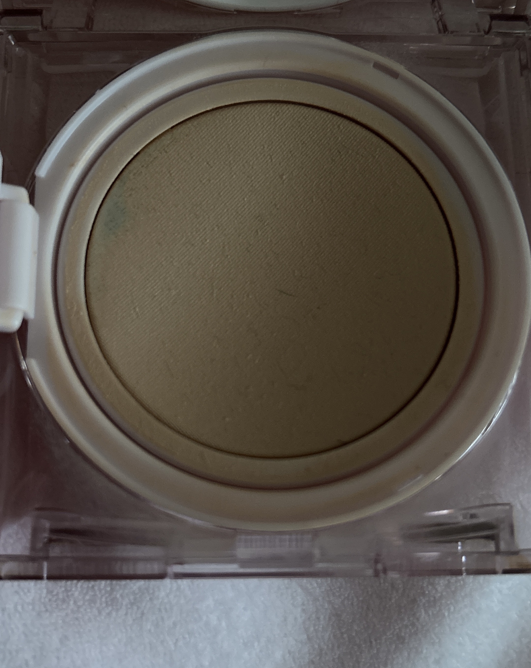 キル カバー メッシュ グロウ クッション 02 LINGERIE/CLIO/クッションファンデーションを使ったクチコミ（3枚目）