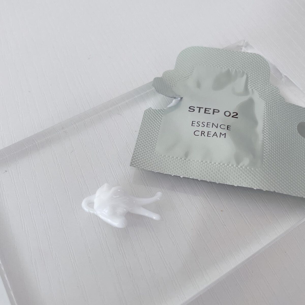 ディープモイスチャー マスク (ケアクリーム付き)/cerXcer/シートマスク・パックを使ったクチコミ(3枚目)