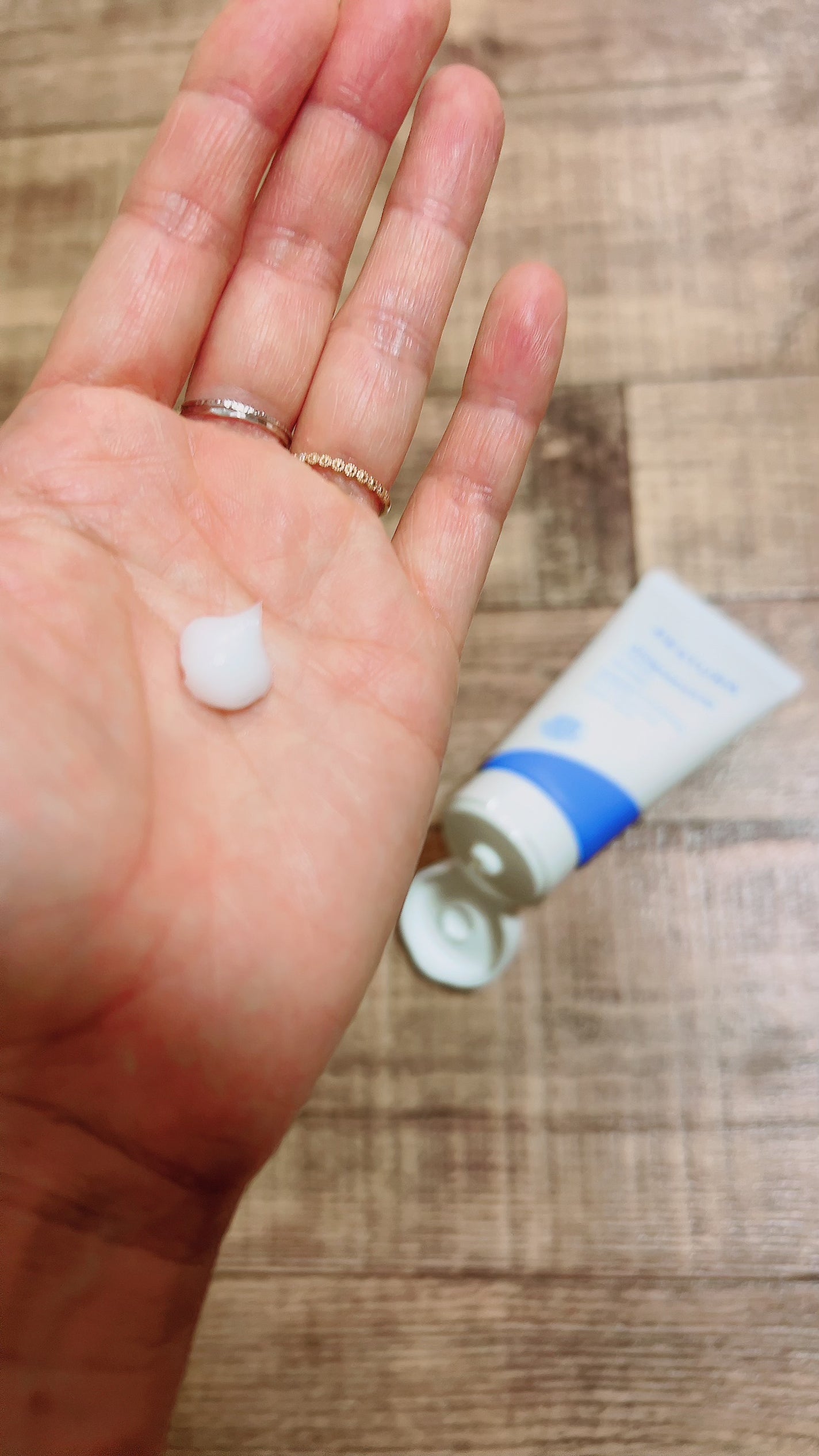 UNI on LIPS 「AESTURA様から商品ご提供いただきました☺️春は花粉の影響..」(1枚目)