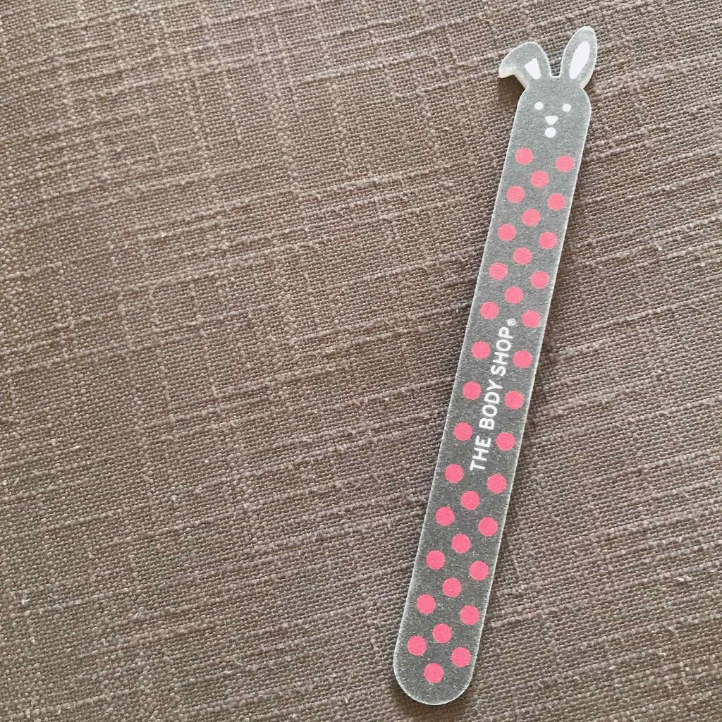 THE BODY SHOP ネイルファイル バニー