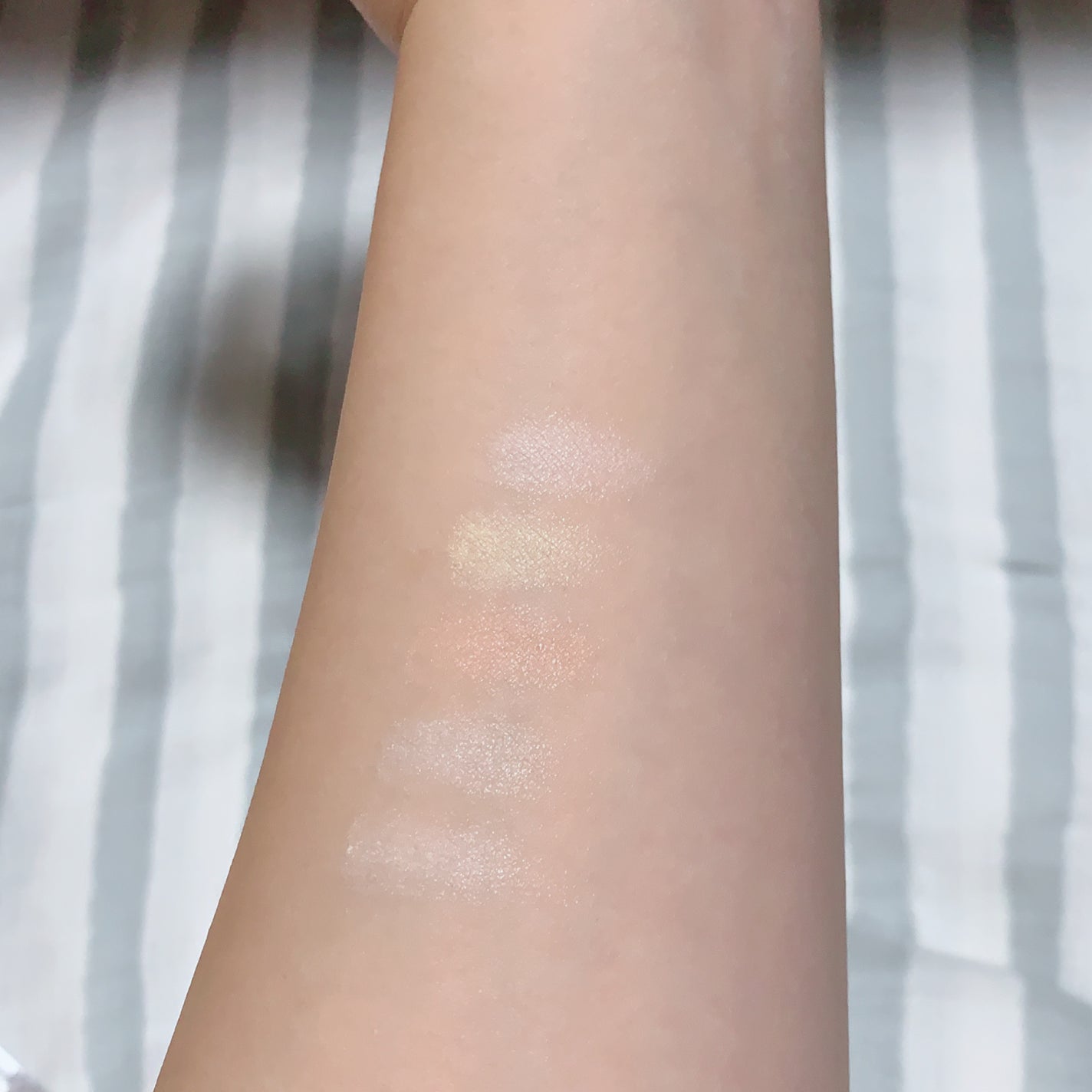 パステルヴェールコンシーラー/キャンメイク/パレットコンシーラーを使ったクチコミ(8枚目)