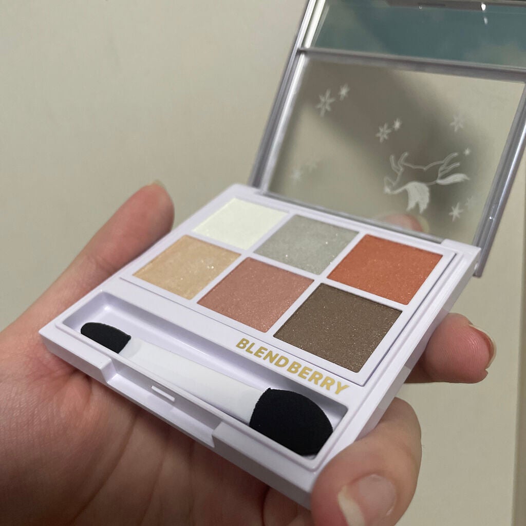 オーラクリエイション/BLEND BERRY/アイシャドウパレットを使ったクチコミ(4枚目)