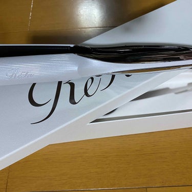 ReFa BEAUTECH STRAIGHT IRON（リファビューテック ストレートアイロン）買いました！

自分への誕生日プレゼントその1（まだある）
ずっと気になってた#レア髪　#ReFa BEA