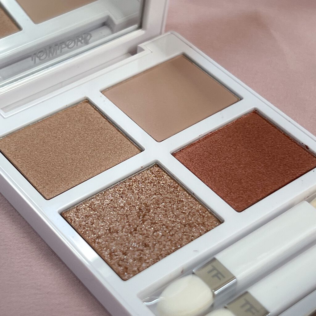 ソレイユ アイ カラー クォード 001 ネイキッド ピンク〈数量限定〉/TOM FORD BEAUTY/アイシャドウパレットを使ったクチコミ（3枚目）