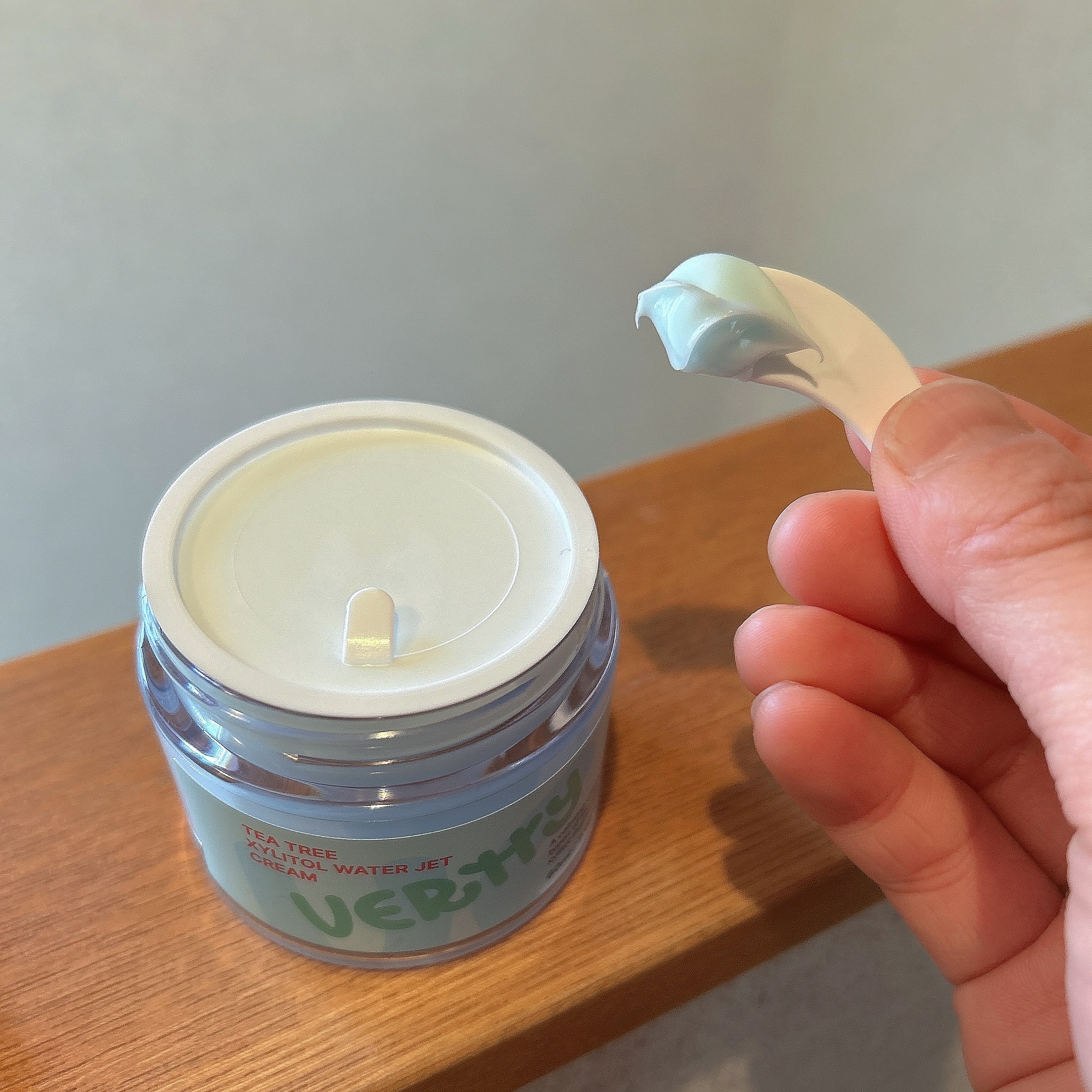 ティーツリーキシリトールウォータージェットクリーム/Vertty/フェイスクリームを使ったクチコミ（3枚目）