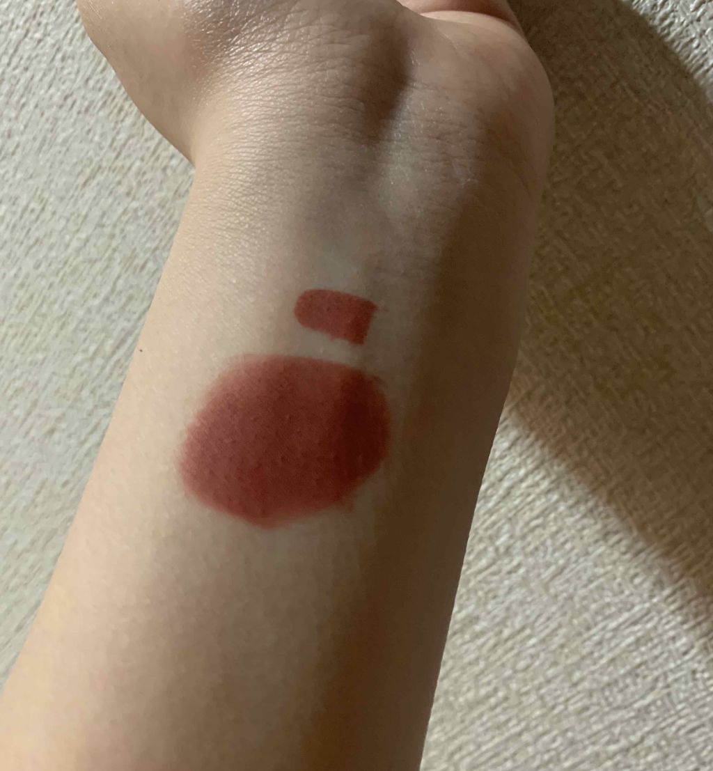 ビビッドコットン インクティント 8/innisfree/口紅を使ったクチコミ（3枚目）