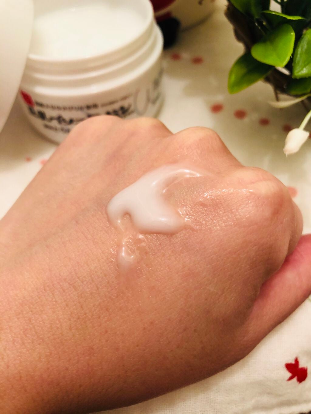 とろんと濃ジェル 薬用美白 N/なめらか本舗/オールインワン化粧品を使ったクチコミ(2枚目)