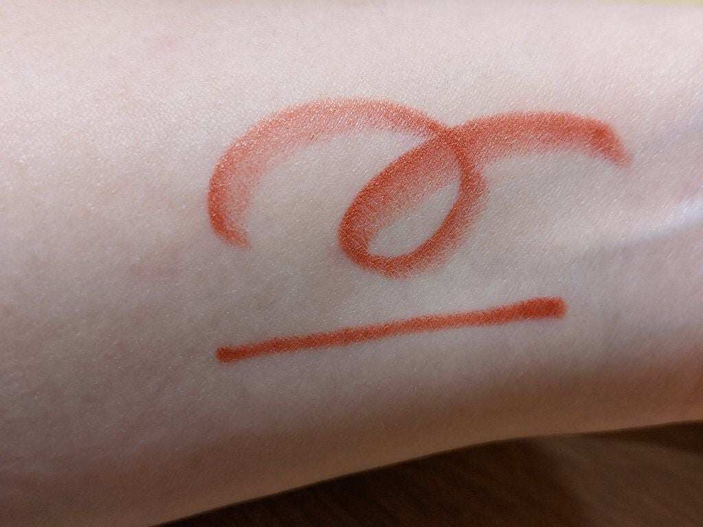 リュクス ディファイニング リップスティック/BOBBI BROWN/口紅を使ったクチコミ(3枚目)