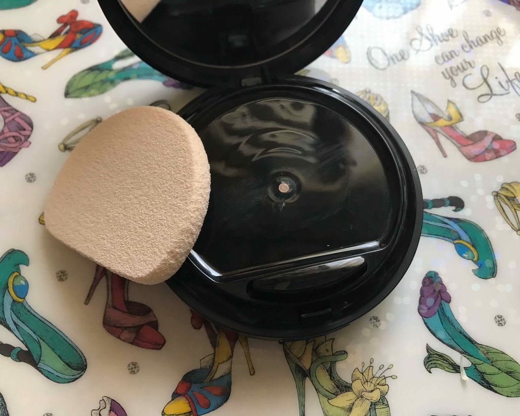 ミネラルリキッドリー ファンデーション SPF22 PA++/MiMC/リキッドファンデーションを使ったクチコミ(3枚目)