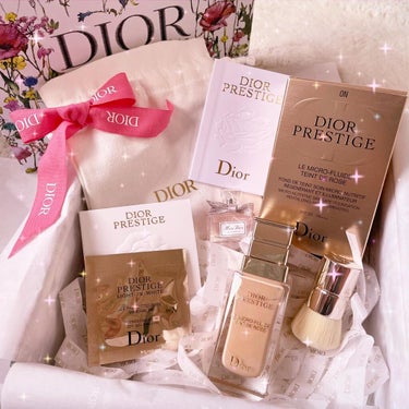 Dior プレステージ ル フルイド タン ドゥ ローズのクチコミ「ʚ♡ɞ

✧*｡ ディオール Dior ✧*｡

プレステージ ル フルイド タン ドゥ ロー.....」（1枚目）