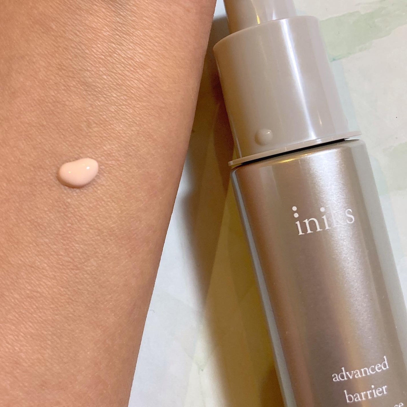 アドバンスバリア デイエッセンス/iniks/日焼け止めローションを使ったクチコミ(2枚目)