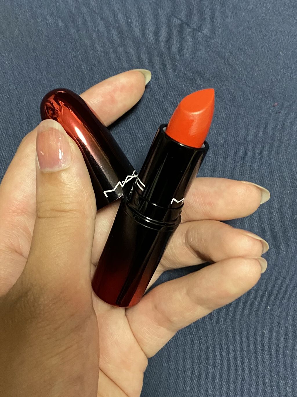 ラブ ミー リップスティック  シェイムレスリー ベイン/M・A・C/口紅を使ったクチコミ（2枚目）