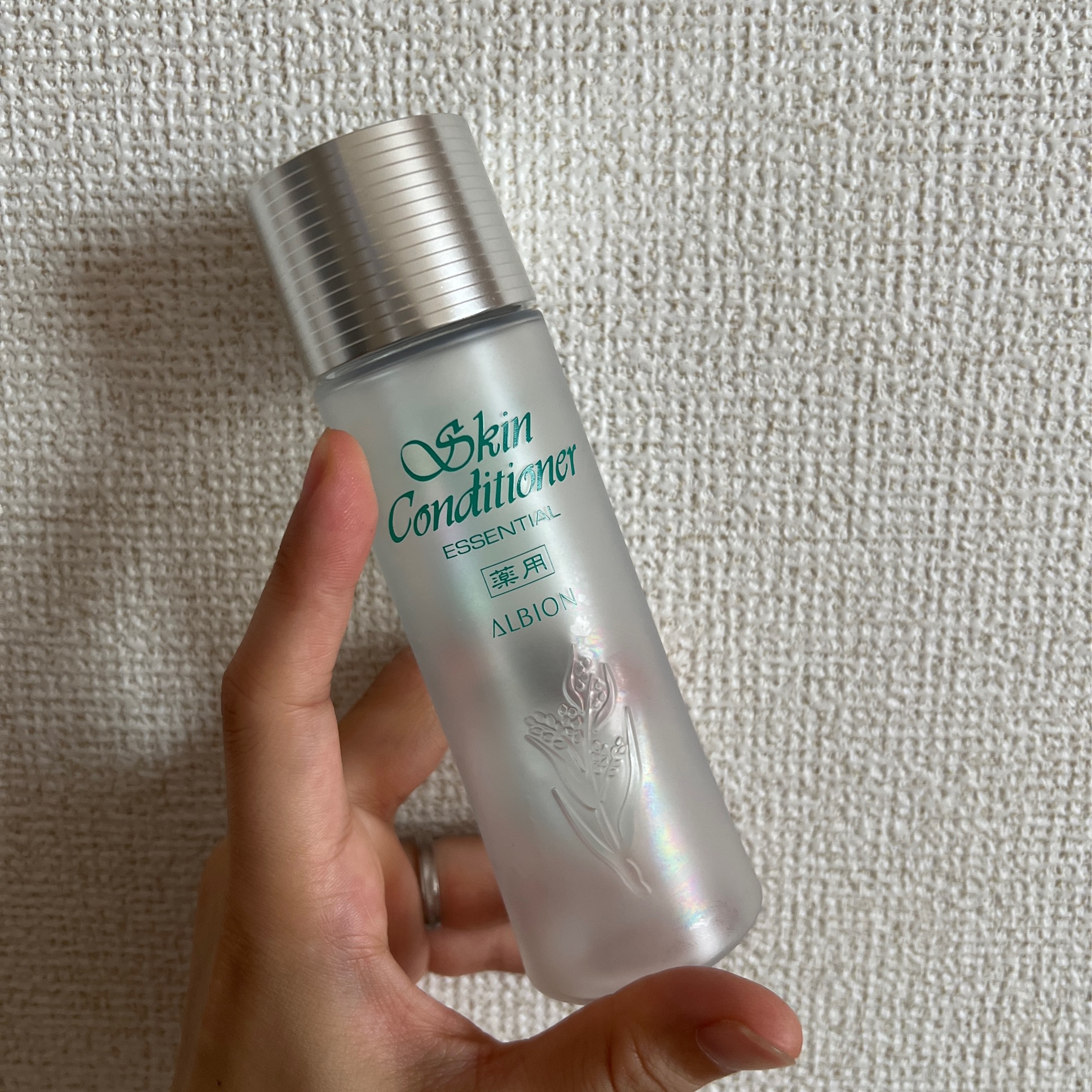  薬用スキンコンディショナーエッセンシャル N/ALBION/化粧水を使ったクチコミ（1枚目）