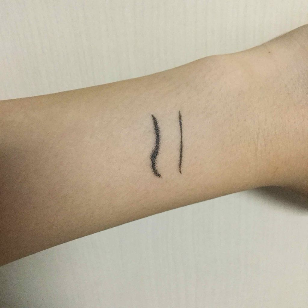 カンコレ リキッドアイライナー/DAISO/リキッドアイライナーを使ったクチコミ(2枚目)