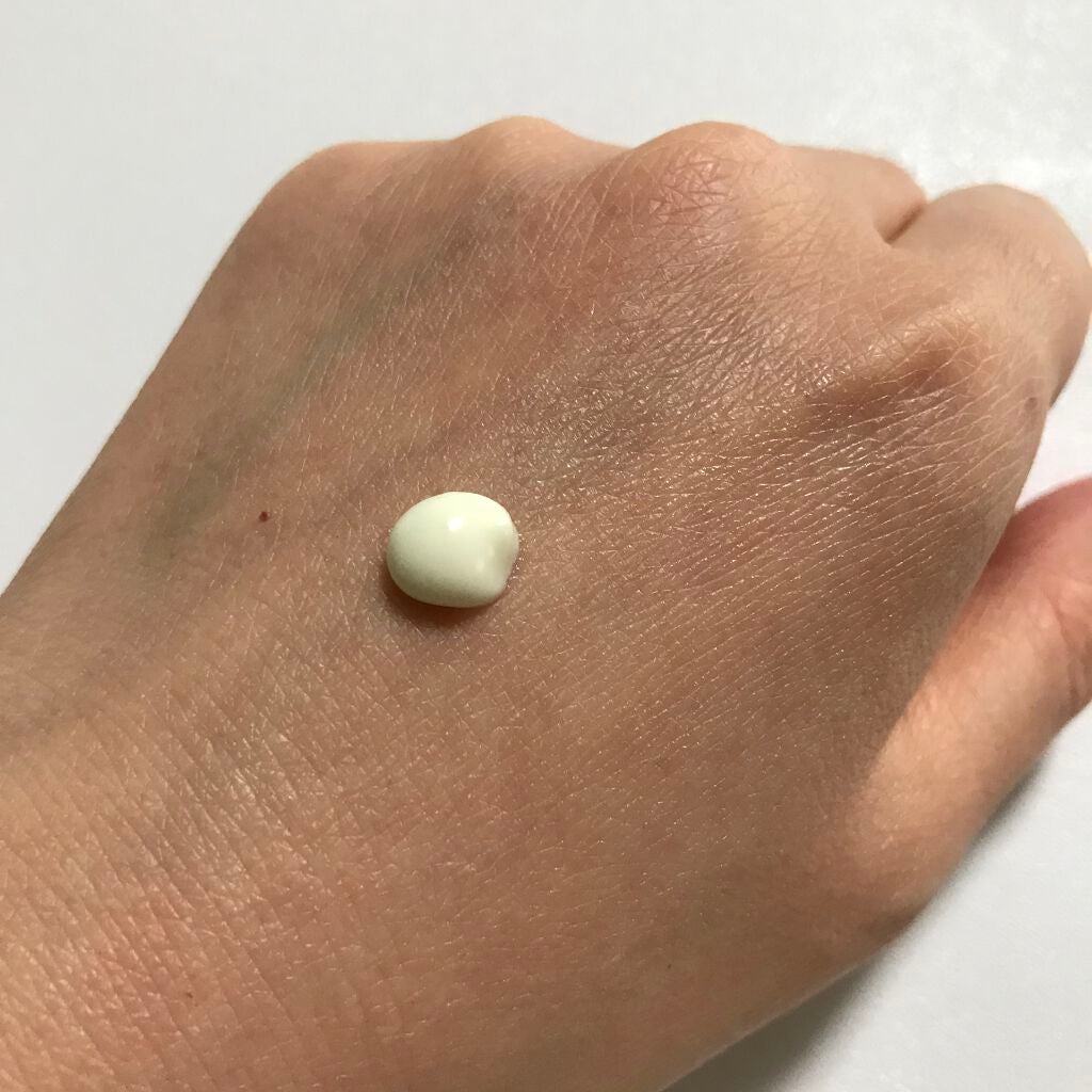 ブライトニングUVデイエッセンス/DEW/美容液を使ったクチコミ(2枚目)