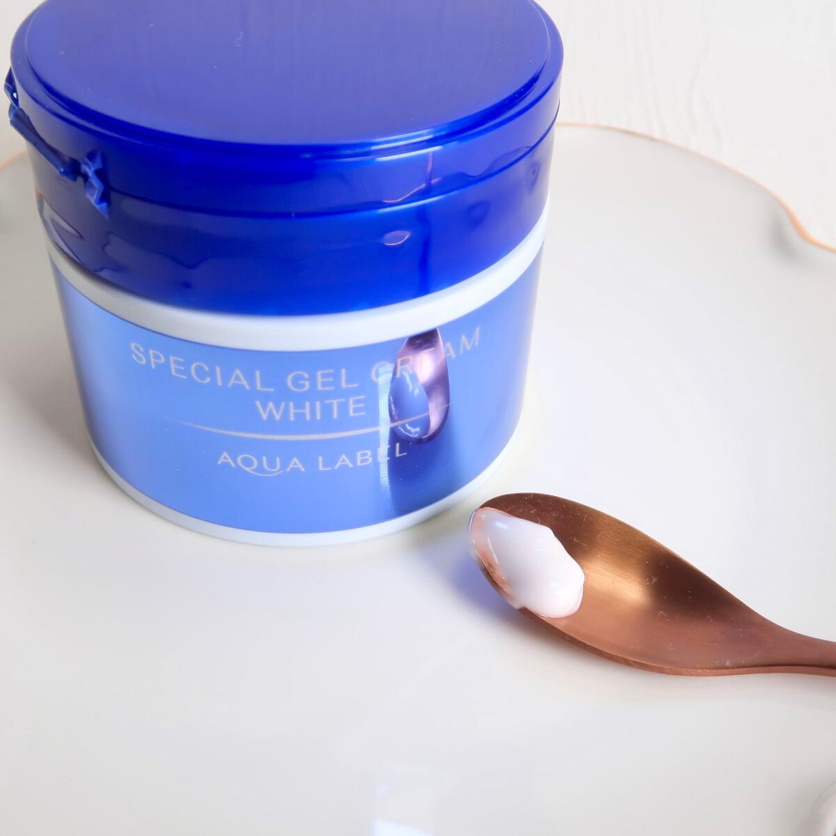 スペシャルジェルクリームA(オイルイン)/アクアレーベル/オールインワン化粧品を使ったクチコミ(3枚目)