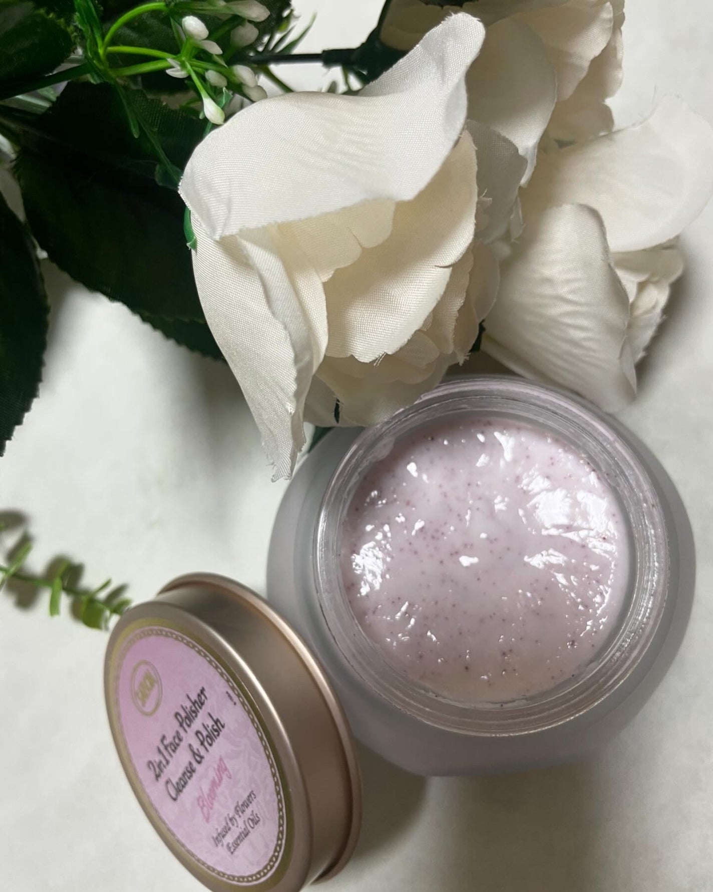 ぱすかる on LIPS 「フェイスポリッシャーインダルジング(スクラブ入り洗顔料)このシ..」(4枚目)