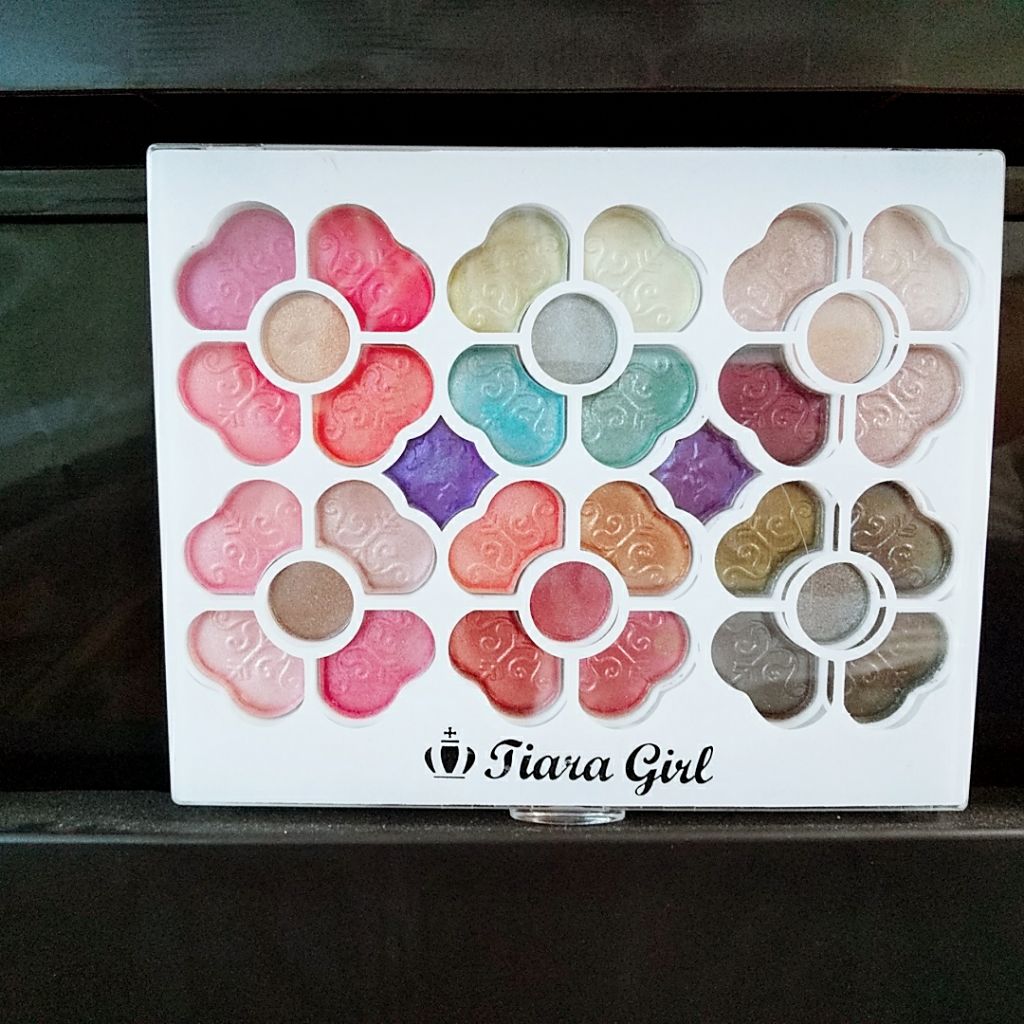 アイカラーパレット/ティアラガール/アイシャドウパレットを使ったクチコミ（1枚目）