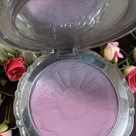 ジルスチュアート　パステルペタル ブラッシュ 04 dressed peony/JILL STUART/パウダーチークを使ったクチコミ（2枚目）