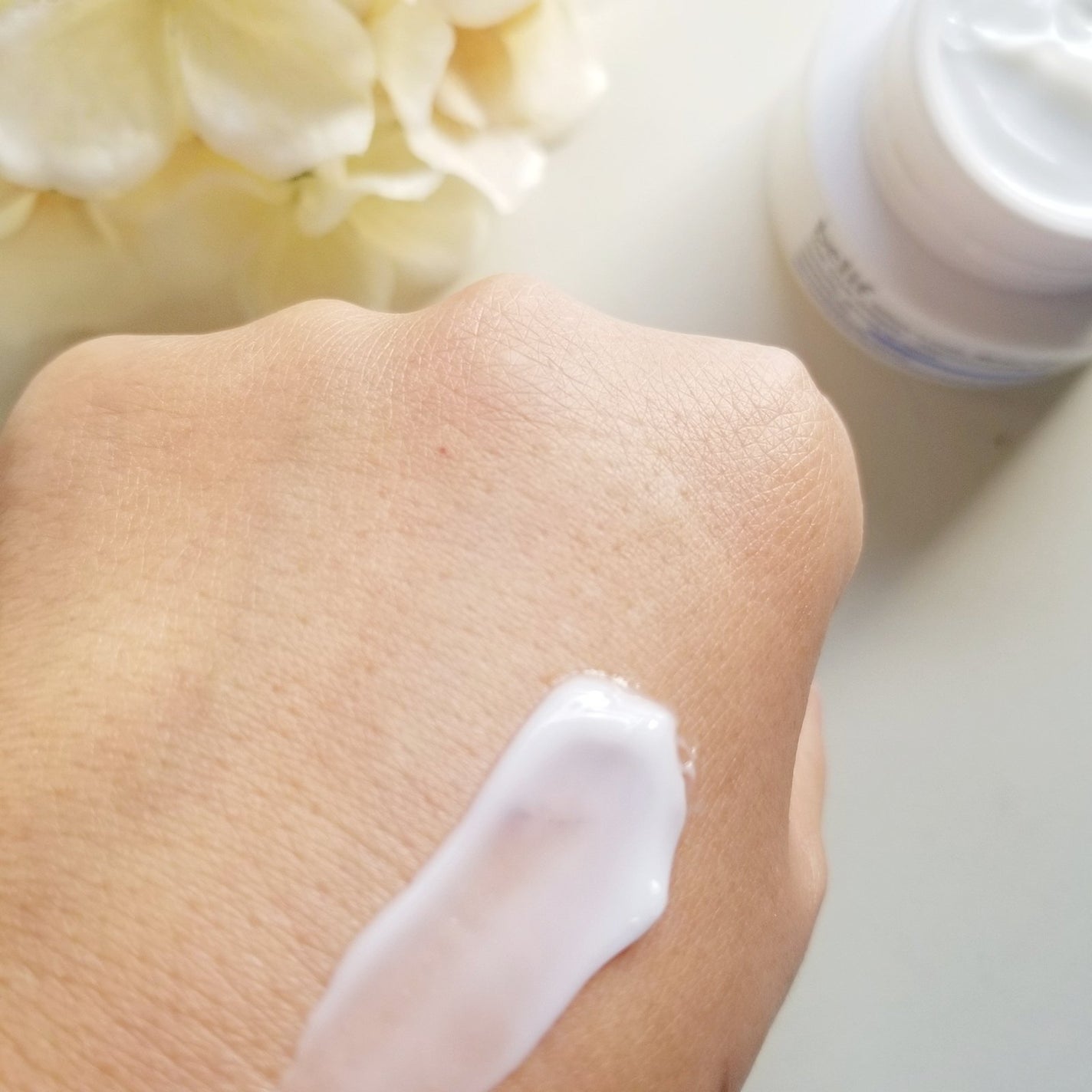 ザトゥルークリームモイスチャライジングバーム/belif/フェイスクリームを使ったクチコミ(5枚目)