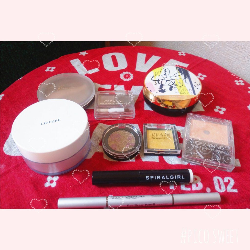 UR GLAM POWDER EYESHADOW/U R GLAM/単色アイシャドウを使ったクチコミ(1枚目)