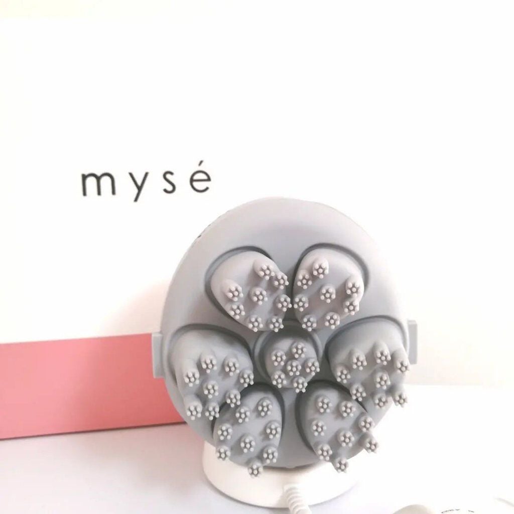 lili on LIPS 「ヤーマン『ミーゼヘッドスパリフト』家庭用美容器・マッサージ機で..」(1枚目)