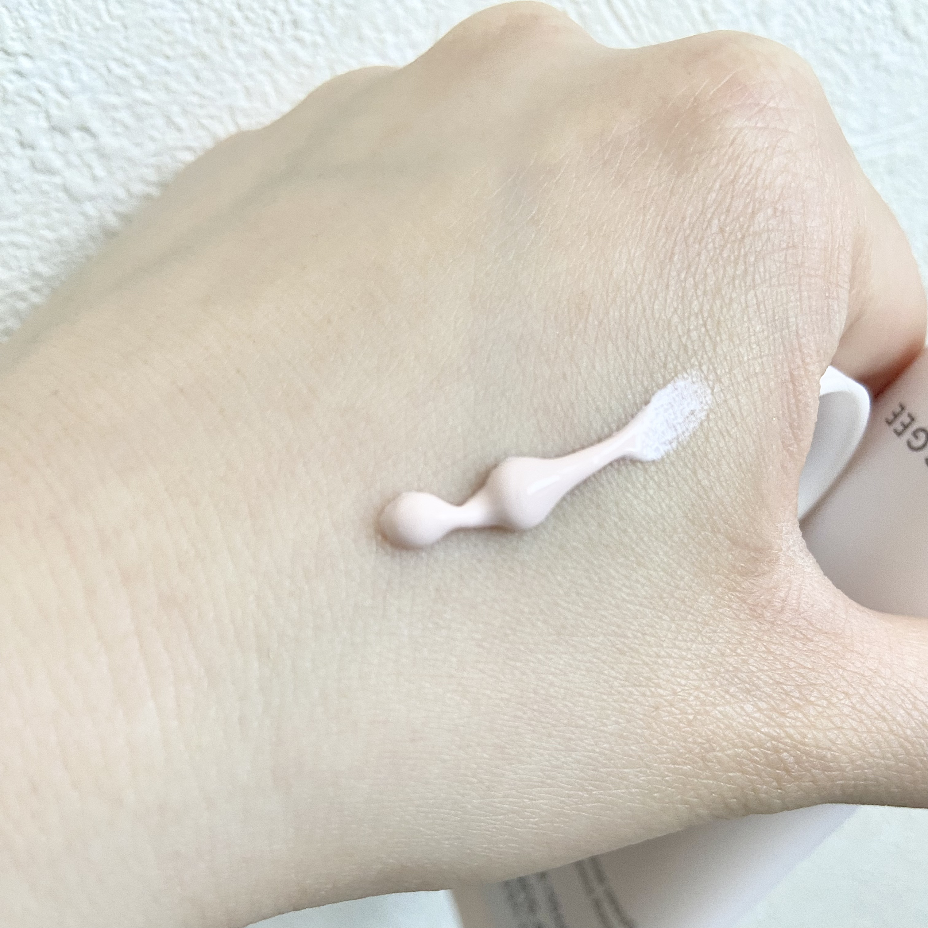 フレッシュヴィーガントーンアップサンクリーム/HYGGEE/日焼け止めクリームを使ったクチコミ（2枚目）